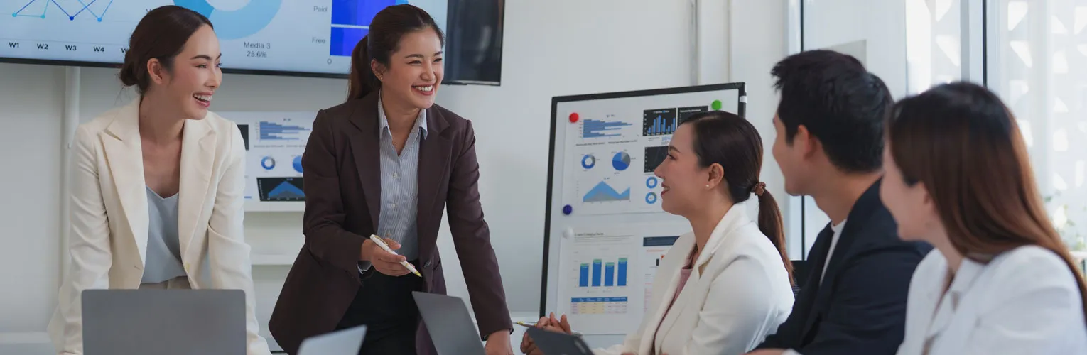 SEO team in a meeting